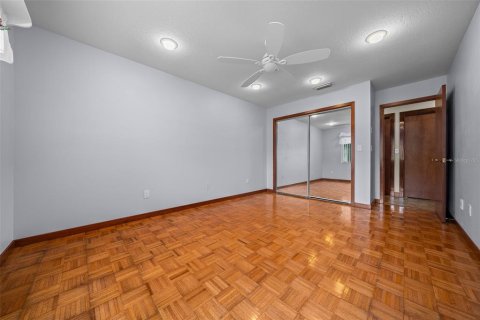 Casa en venta en Ocala, Florida, 4 dormitorios, 397.34 m2 № 1637240 - foto 19