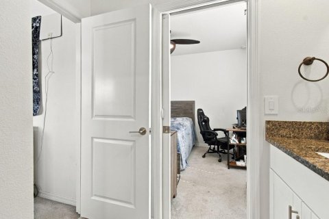 Touwnhouse à vendre à Tampa, Floride: 3 chambres, 171.31 m2 № 2390899 - photo 23