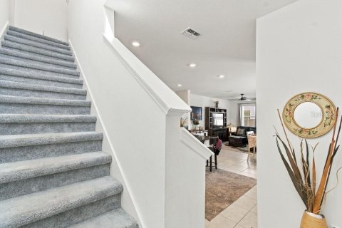 Touwnhouse à vendre à Tampa, Floride: 3 chambres, 171.31 m2 № 2390899 - photo 16