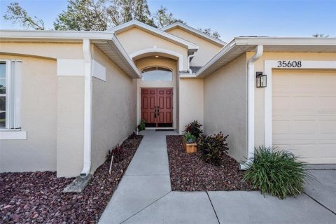 House in Zephyrhills, Florida 3 bedrooms, 161.28 sq.m. № 1718562 - photo 28