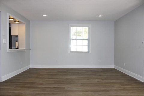 House in Tampa, Florida 3 bedrooms, 126.9 sq.m. № 1798378 - photo 19