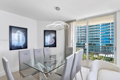 Copropriété à vendre à Sunny Isles Beach, Floride: 3 chambres, 172.8 m2 № 1940264 - photo 3