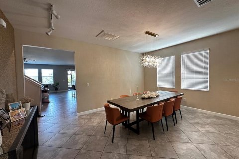 Villa ou maison à vendre à Orlando, Floride: 5 chambres, 304.91 m2 № 1673226 - photo 21