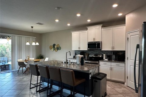 Villa ou maison à vendre à Orlando, Floride: 5 chambres, 304.91 m2 № 1673226 - photo 11