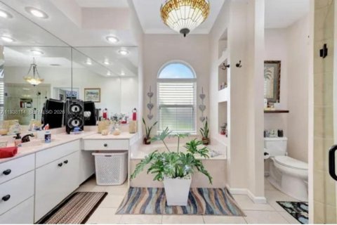 Casa en venta en Port St. Lucie, Florida, 3 dormitorios, 185.06 m2 № 1999527 - foto 27