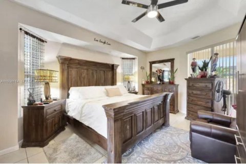 Casa en venta en Port St. Lucie, Florida, 3 dormitorios, 185.06 m2 № 1999527 - foto 23