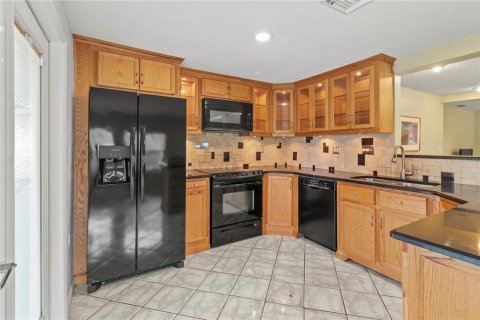 Villa ou maison à vendre à Tampa, Floride: 4 chambres, 275.18 m2 № 1913541 - photo 22