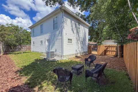Villa ou maison à vendre à Tampa, Floride: 4 chambres, 275.18 m2 № 1913541 - photo 11