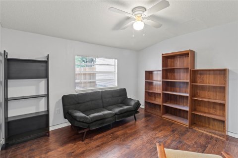 Villa ou maison à vendre à Tampa, Floride: 4 chambres, 275.18 m2 № 1913541 - photo 27