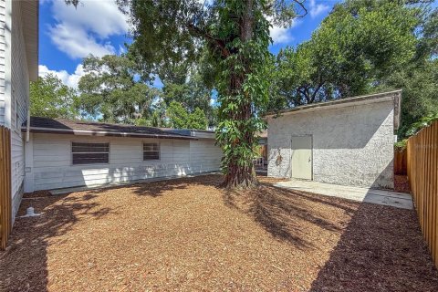 Villa ou maison à vendre à Tampa, Floride: 4 chambres, 275.18 m2 № 1913541 - photo 9