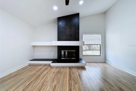 Casa en venta en Valrico, Florida, 4 dormitorios, 199.83 m2 № 1898544 - foto 20