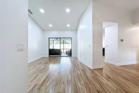 Casa en venta en Valrico, Florida, 4 dormitorios, 199.83 m2 № 1898544 - foto 6