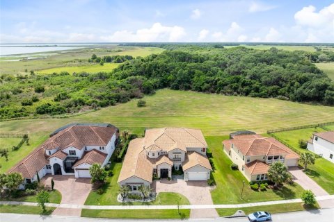 Villa ou maison à vendre à Kissimmee, Floride: 5 chambres, 504.27 m2 № 2218371 - photo 2