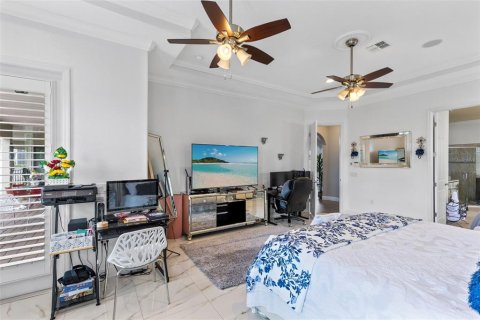 Villa ou maison à vendre à Kissimmee, Floride: 5 chambres, 504.27 m2 № 2218371 - photo 17