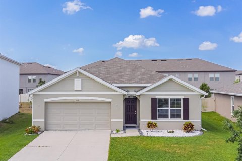 House in Wesley Chapel, Florida 4 bedrooms, 171.5 sq.m. № 1681771 - photo 1