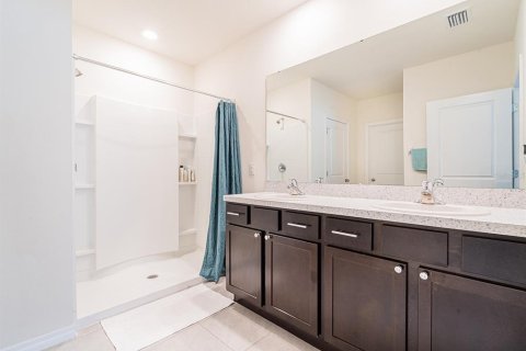 House in Wesley Chapel, Florida 4 bedrooms, 171.5 sq.m. № 1681771 - photo 20