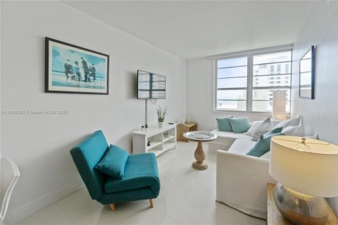 Condo à Miami Beach, Floride, 1 chambre  № 1763793