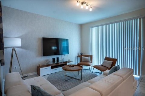 Condominio en venta en Kissimmee, Florida, 2 dormitorios, 111.11 m2 № 1609409 - foto 7
