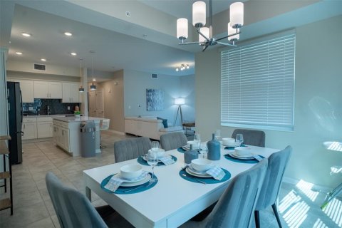 Condominio en venta en Kissimmee, Florida, 2 dormitorios, 111.11 m2 № 1609409 - foto 3