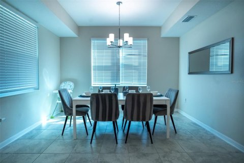 Condominio en venta en Kissimmee, Florida, 2 dormitorios, 111.11 m2 № 1609409 - foto 2