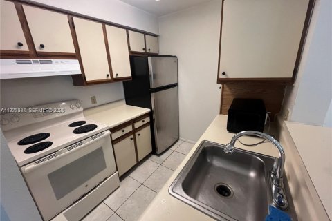 Condominio en alquiler en Davie, Florida, 2 dormitorios, 102.19 m2 № 2049952 - foto 9
