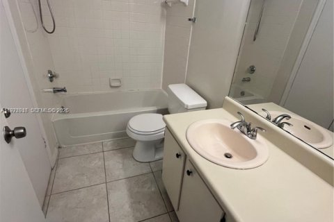 Condominio en alquiler en Davie, Florida, 2 dormitorios, 102.19 m2 № 2049952 - foto 12