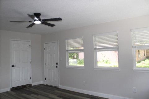 House in Ocala, Florida 3 bedrooms, 142.7 sq.m. № 1885484 - photo 6
