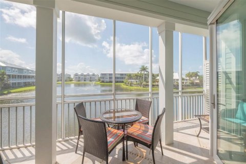 Townhouse in Placida, Florida 3 bedrooms, 208.57 sq.m. № 2200122 - photo 18