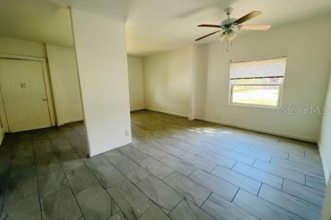 Appartement à louer à Sanford, Floride: 3 chambres, 101.26 m2 № 2312373 - photo 4