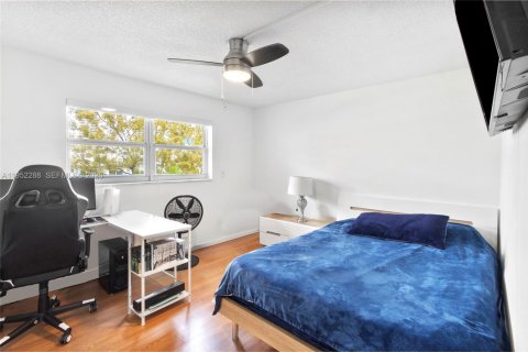 Купить кондоминиум в Норт-Майами-Бич, Флорида 2 спальни, 103.12м2, № 2008814 - фото 21