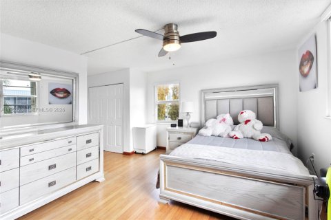 Купить кондоминиум в Норт-Майами-Бич, Флорида 2 спальни, 103.12м2, № 2008814 - фото 17