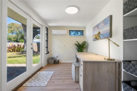 Casa en alquiler en Sarasota, Florida, 3 dormitorios, 125.88 m2 № 1745436 - foto 16