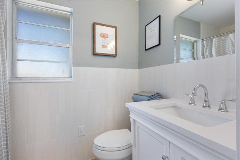 Casa en alquiler en Sarasota, Florida, 3 dormitorios, 125.88 m2 № 1745436 - foto 14