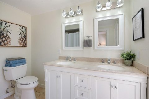 Casa en alquiler en Sarasota, Florida, 3 dormitorios, 125.88 m2 № 1745436 - foto 15
