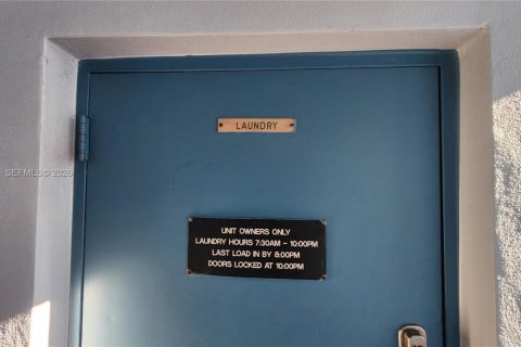 Condominio en alquiler en Hollywood, Florida, 2 dormitorios, 83.52 m2 № 2008312 - foto 26