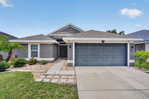 House in Wimauma, Florida 4 bedrooms, 156.26 sq.m. № 2216100 - photo 17