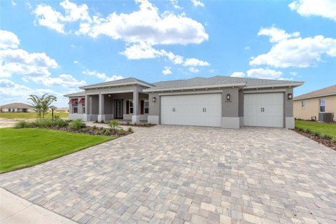 Casa en venta en Ocala, Florida, 2 dormitorios, 199.28 m2 № 1865909 - foto 1