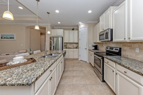 House in Venice, Florida 3 bedrooms, 184.32 sq.m. № 2395895 - photo 5