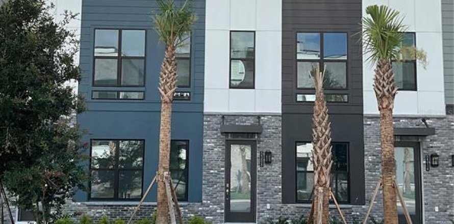 Adosado en Orlando, Florida 4 dormitorios, 165.37 m2 № 1904362