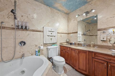 Casa en venta en Cutler Bay, Florida, 3 dormitorios, 154.78 m2 № 2271129 - foto 20