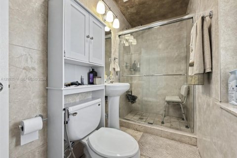 Casa en venta en Cutler Bay, Florida, 3 dormitorios, 154.78 m2 № 2271129 - foto 23