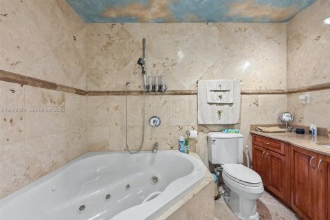 Casa en venta en Cutler Bay, Florida, 3 dormitorios, 154.78 m2 № 2271129 - foto 19