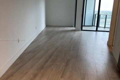 Condo in Miami, Florida, 1 bedroom  № 1871438 - photo 21