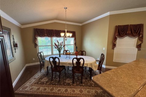 House in The Villages, Florida 3 bedrooms, 253.16 sq.m. № 1538301 - photo 10