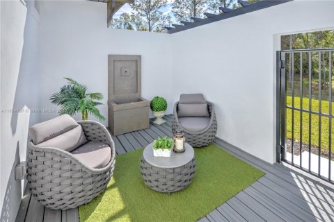 Купить виллу или дом в Порт-Оранж, Флорида 9 комнат, 373.93м2, № 2079559 - фото 24
