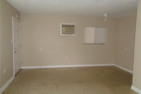 Appartement à louer à Orlando, Floride: 2 chambres, 83.61 m2 № 2425377 - photo 5