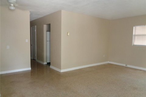 Appartement à louer à Orlando, Floride: 2 chambres, 83.61 m2 № 2425377 - photo 6