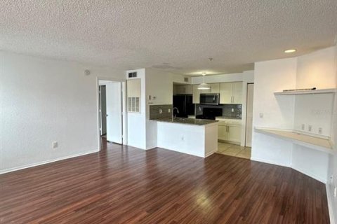 Condominio en alquiler en Kissimmee, Florida, 2 dormitorios, 95.32 m2 № 2224650 - foto 2