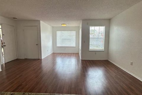 Condominio en alquiler en Kissimmee, Florida, 2 dormitorios, 95.32 m2 № 2224650 - foto 5