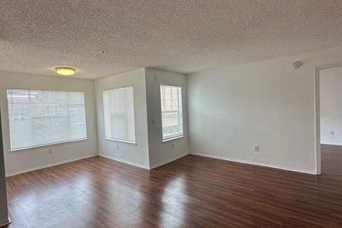 Condominio en alquiler en Kissimmee, Florida, 2 dormitorios, 95.32 m2 № 2224650 - foto 9
